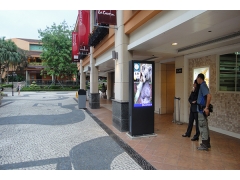 Digital Signage for the the application of the air ports in the world markets
